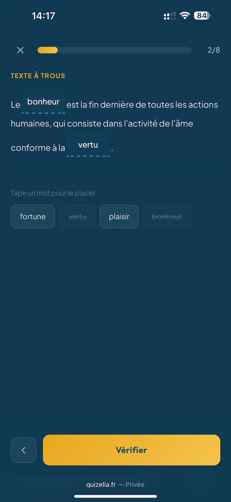 Quiz interactif QCM avec sous-parties et score de progression